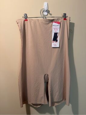 Spanx Red Hot High-Waist Anti-Roll Short - Nude NWT Size 3X